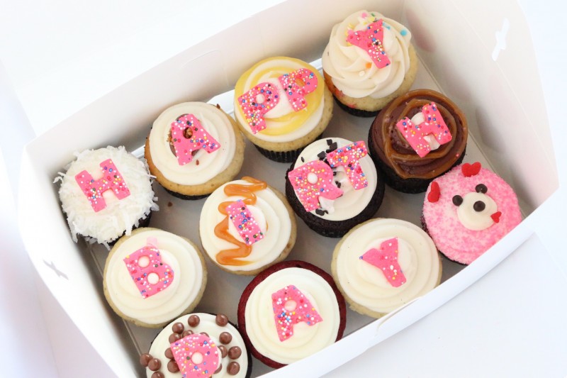 Dots cupcakes birthday ideas